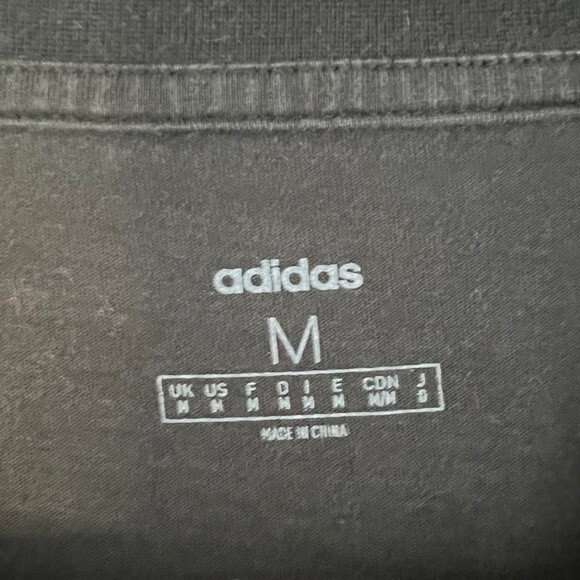 Adidas | Fruit of the Loom | Gildan Men’s Graphic Tee Size Medium - Picture 10 of 10